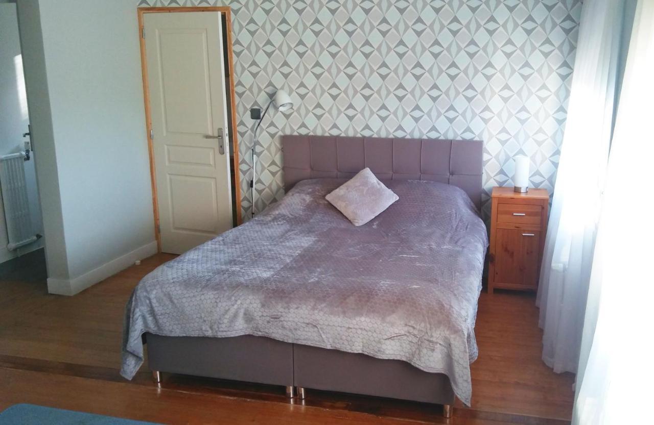 13 Bees Bed & Breakfast Confolens Exterior foto